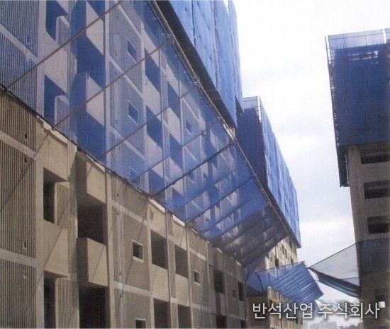낙하물 방지망 시공 예